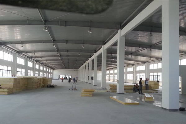 倉庫改建冷庫現(xiàn)場圖 倉庫改建冷庫現(xiàn)場圖